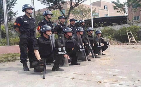 文章附图