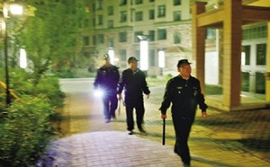 工厂保安.jpg 工厂保安.jpg